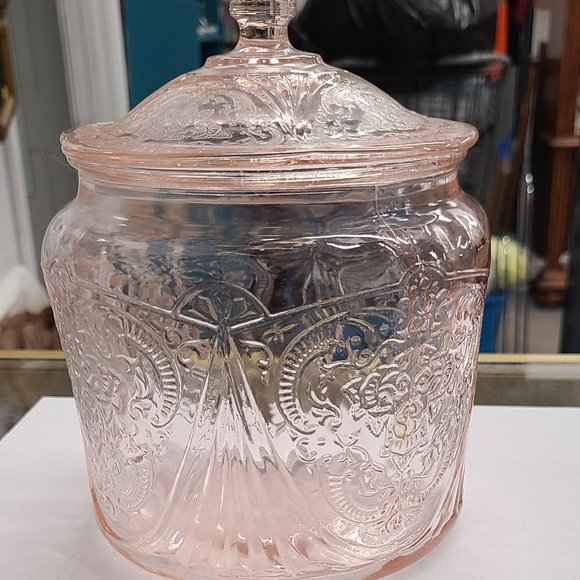 Vintage Hazel Depression glass - Picture 1 of 3